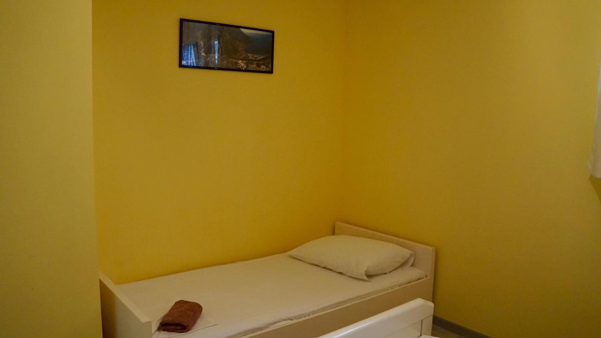 Apartments Niksa Kastelan Omiš Exterior foto