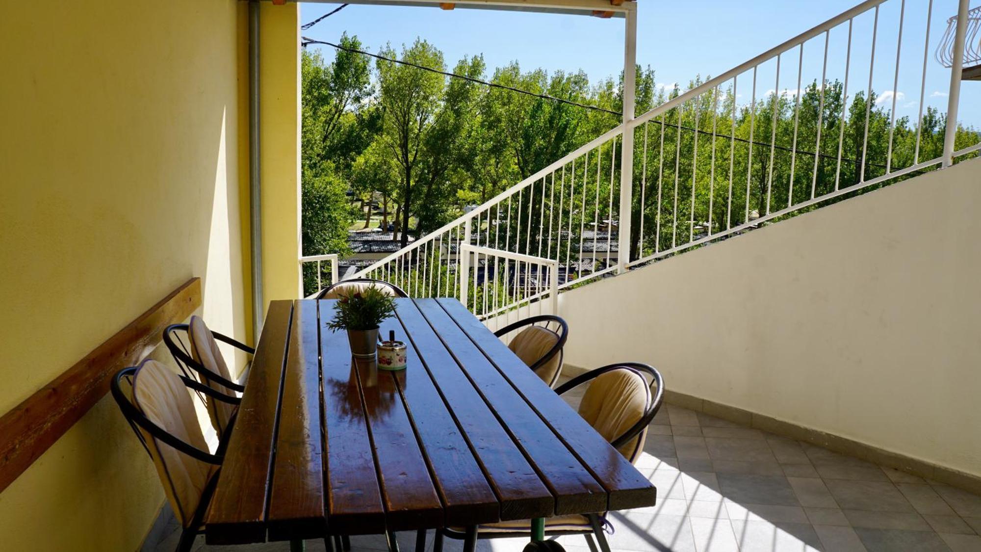 Apartments Niksa Kastelan Omiš Exterior foto